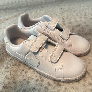 Velcro kid nikes